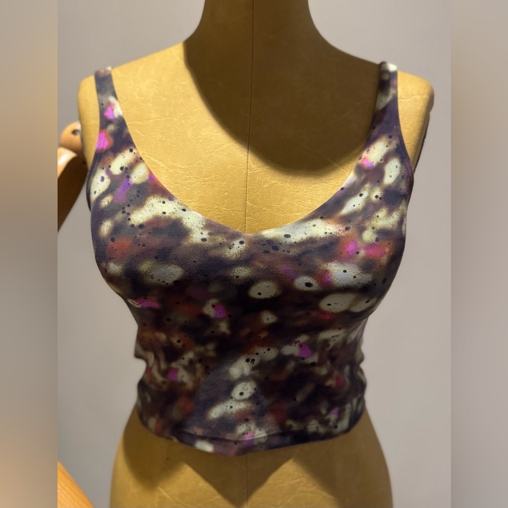 LULULEMON Align Cropped Tank in Soft Focus Splatter Green Multi (US 4) - Picture 3 of 8
